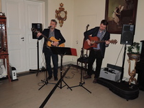 Illan viihteellisestä annista vastasi forssalainen uo Konsta ja Kalle Lepola.