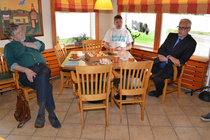 Jali Raita haastaa ehdokkaan.