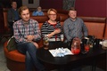Jaakolla on näemmä virtuaalilasi kädessä.