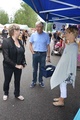 Kati ottaa kontaktia torikansaan, osa 1