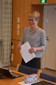 Liekö puheenjohtajamme aina näin hymyileväinen?